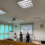 wykładowcy wraz z dyrektorem szkoły