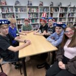 uczniowie w czasie warsztatów